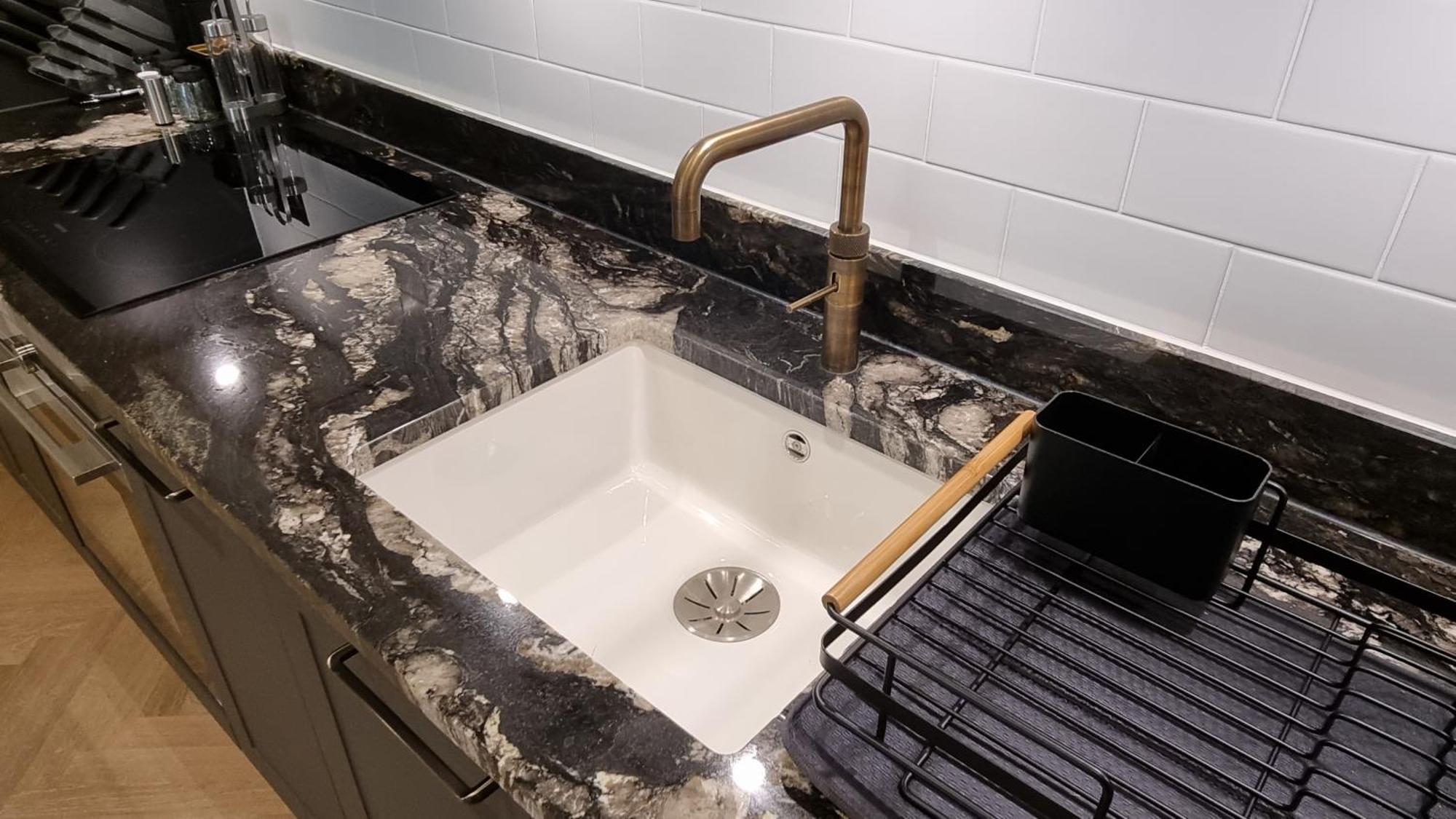 Five Star Luxury One Bed In Leafy West Hampstead Appartamento Londra